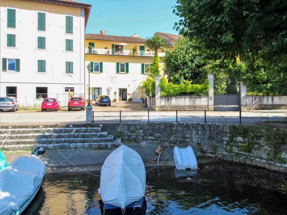 Locazione Turistica Atmosfere sul lago Porto Valtravaglia Esterno foto