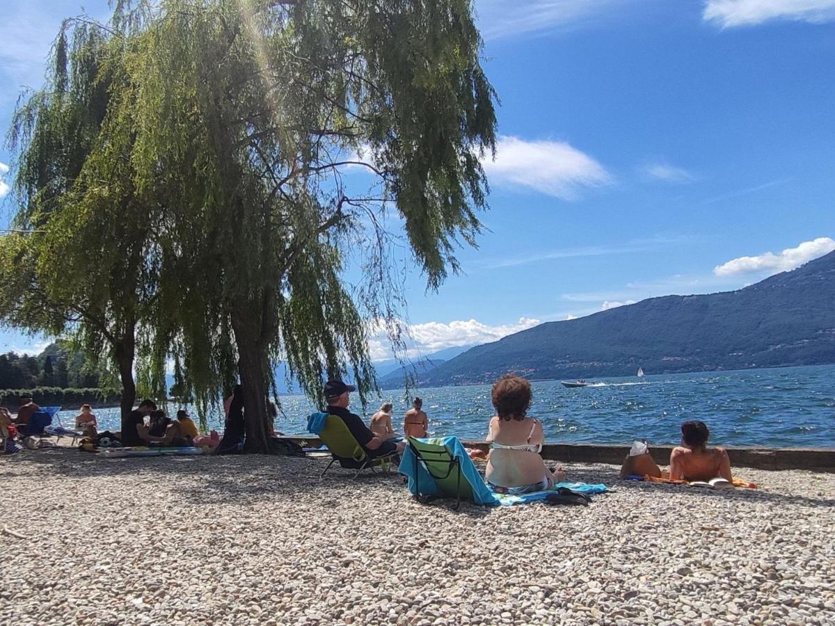 Locazione Turistica Atmosfere sul lago Porto Valtravaglia Esterno foto